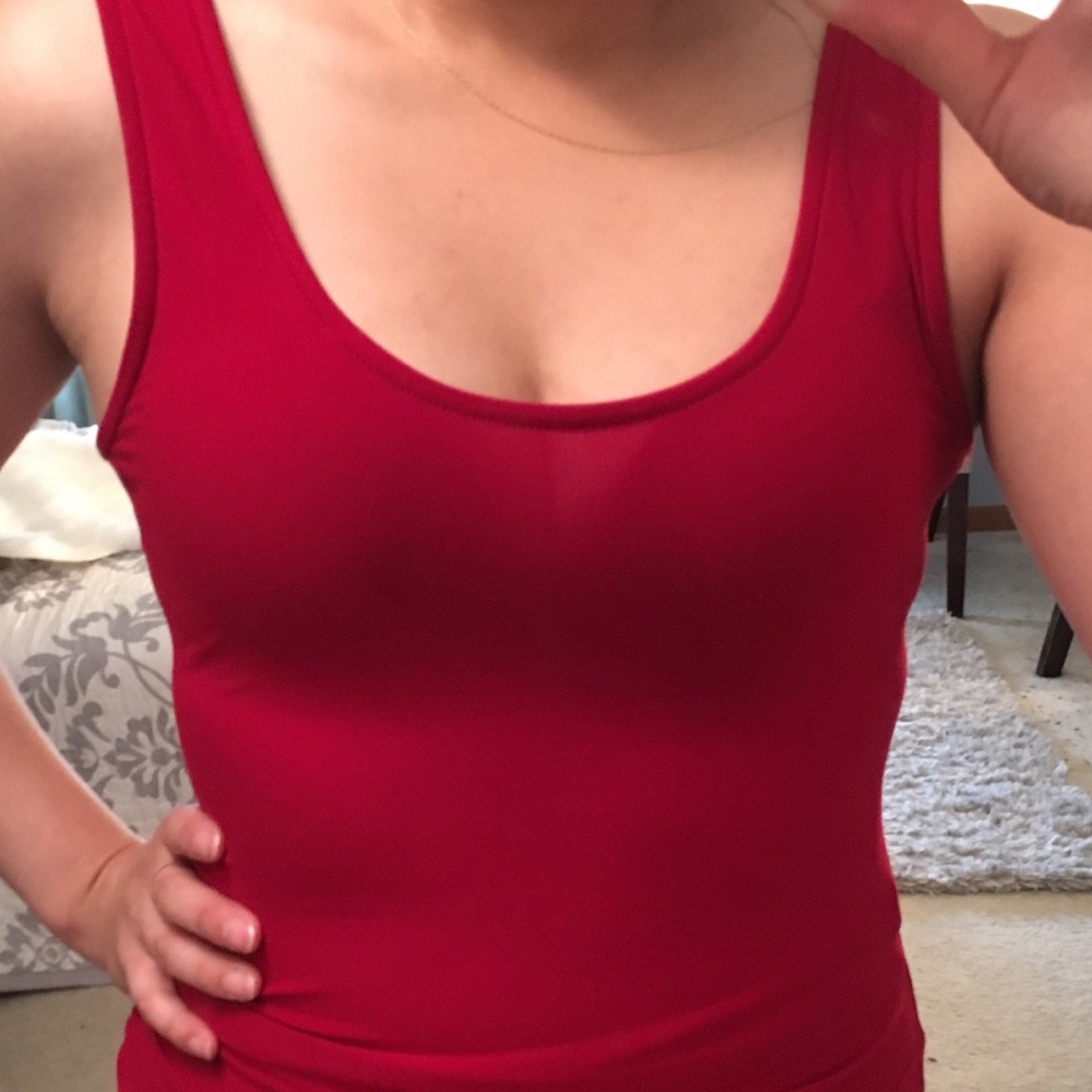 Effortless red dress